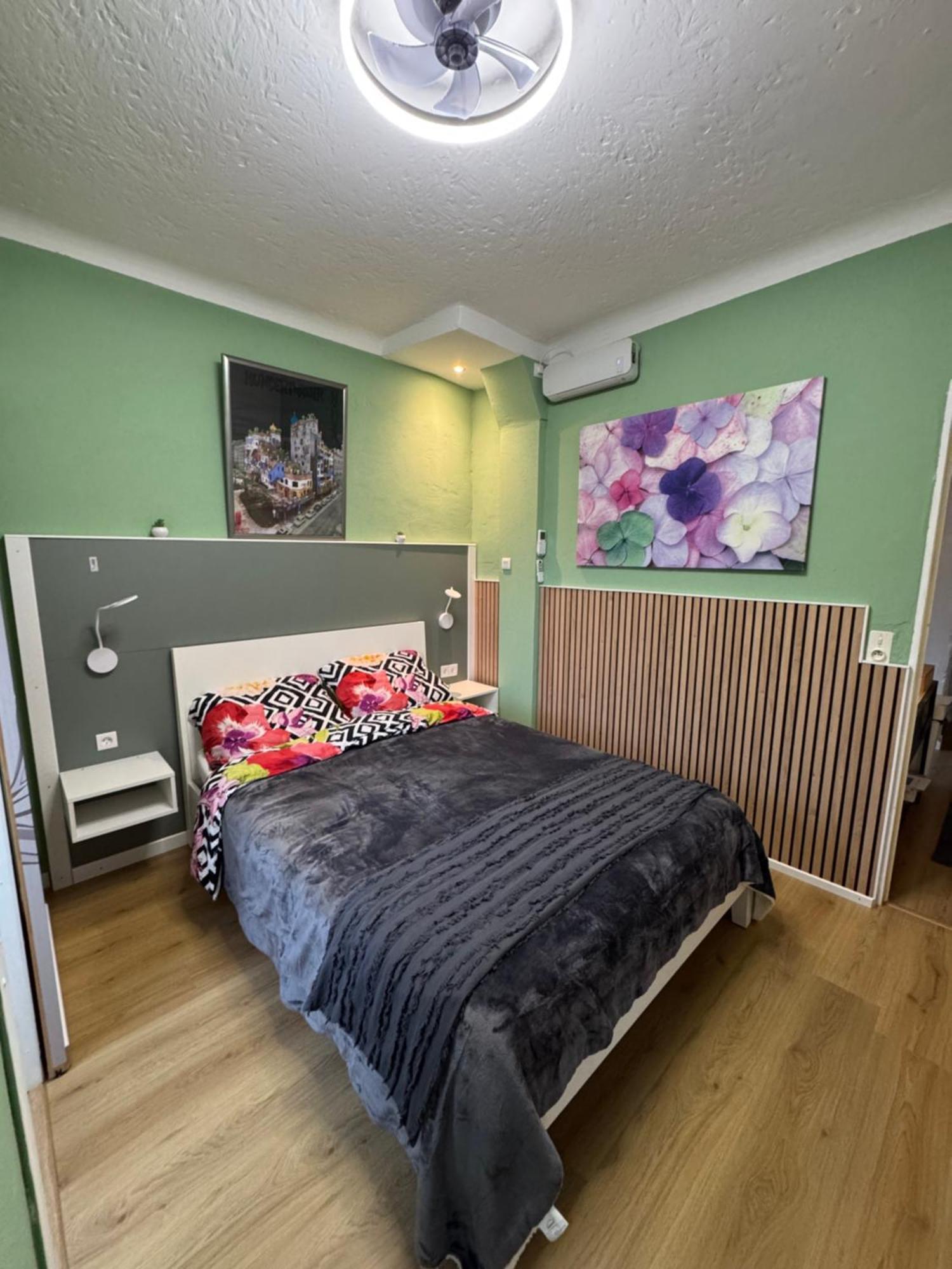 Bnb Castellane Chambre D'Hotes B&B Eksteriør bilde